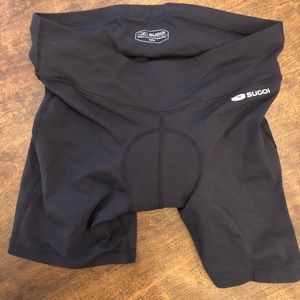 Sugoi cycling shorts. Womens medium.